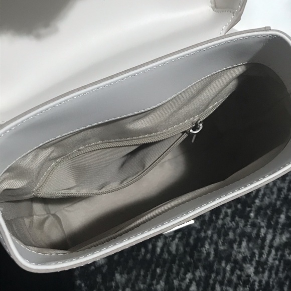 Desginer: LANCASTER ( Box Bag ) - Picture 8 of 8